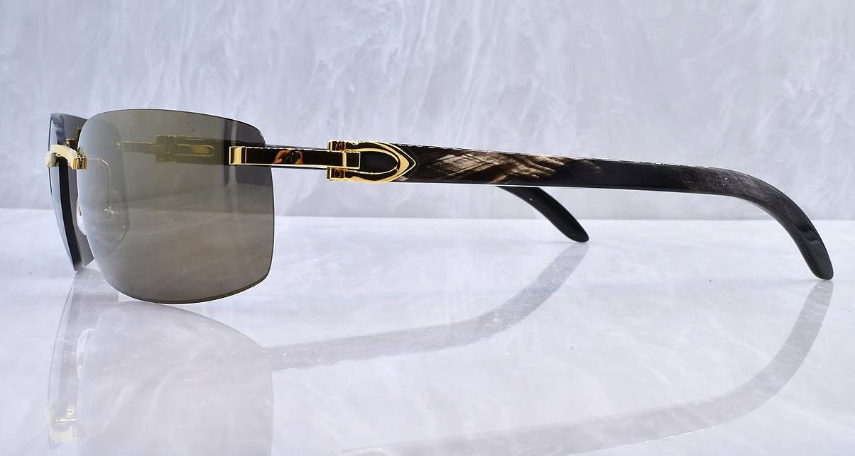 Pre-Owned Cartier Buffalo horn sunglasses gold/smoke gradient