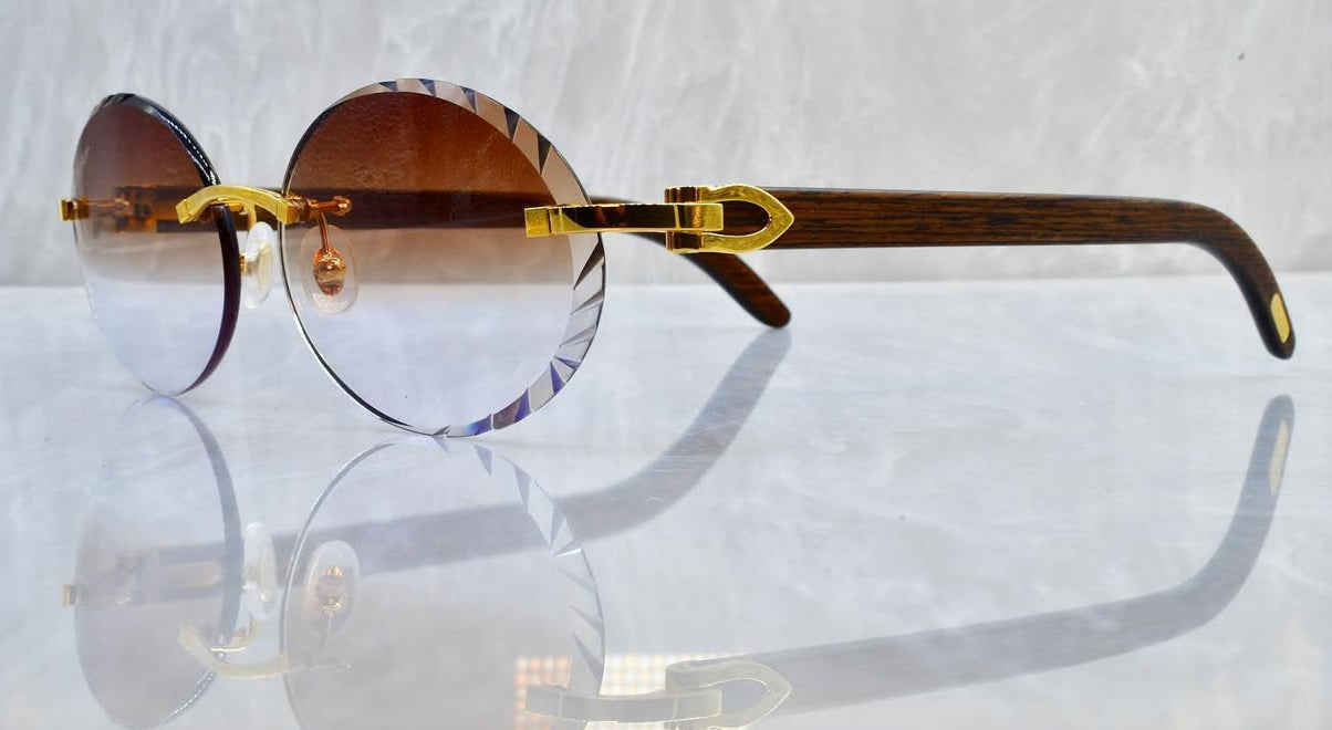 Pre-Owned Wood Frame Diamond Cut Sunglasses